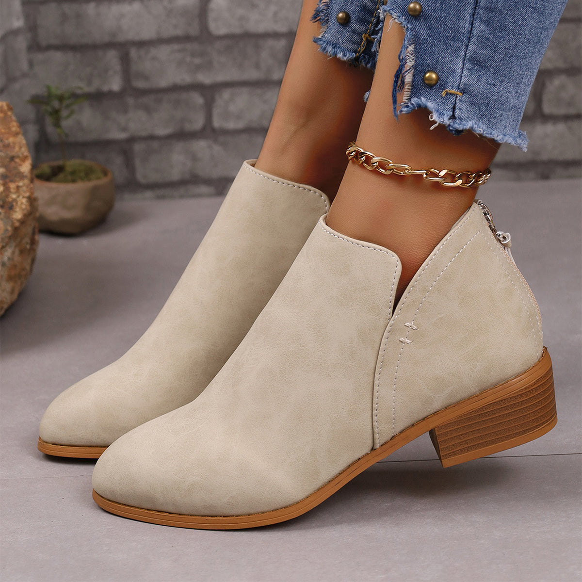 Chunky Heel Pointed Toe Ankle Boots With V-cut Design