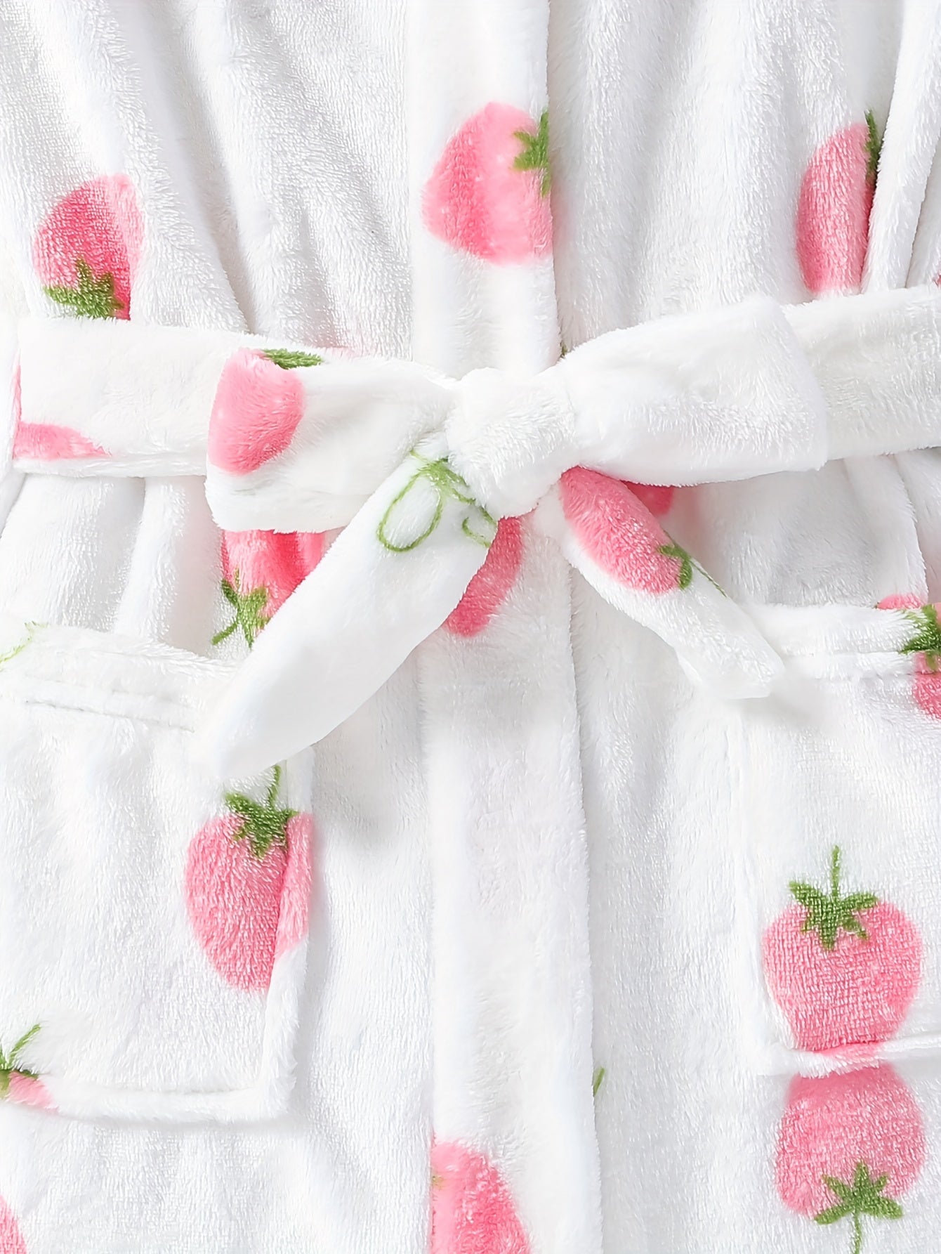 Girls Robe Soft Warm Hooded Bathrobe with Blet Strawberry Pattern for Gift