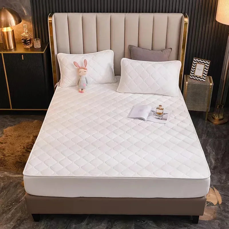 Crystal Velvet Thicken Quilted Mattress Cover Warm Soft Plush Queen King Quilted Bed Fitted Sheet Not Including Pillowcase