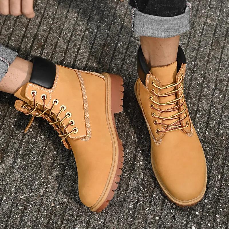 Winter New Boots Men High Top Boots High Quality  Leather Shoes Fashion Outdoor Sneakers Men Lace Up Ankle Boots For