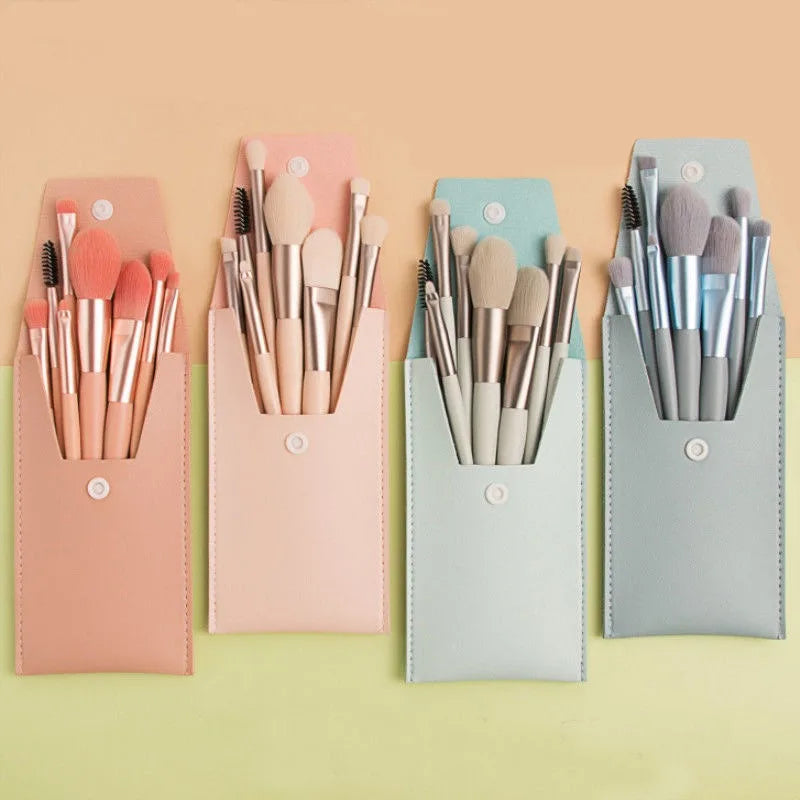 Mini Brush 8-Piece Makeup Bag Portable concealer powder brush set soft fur make-up tool