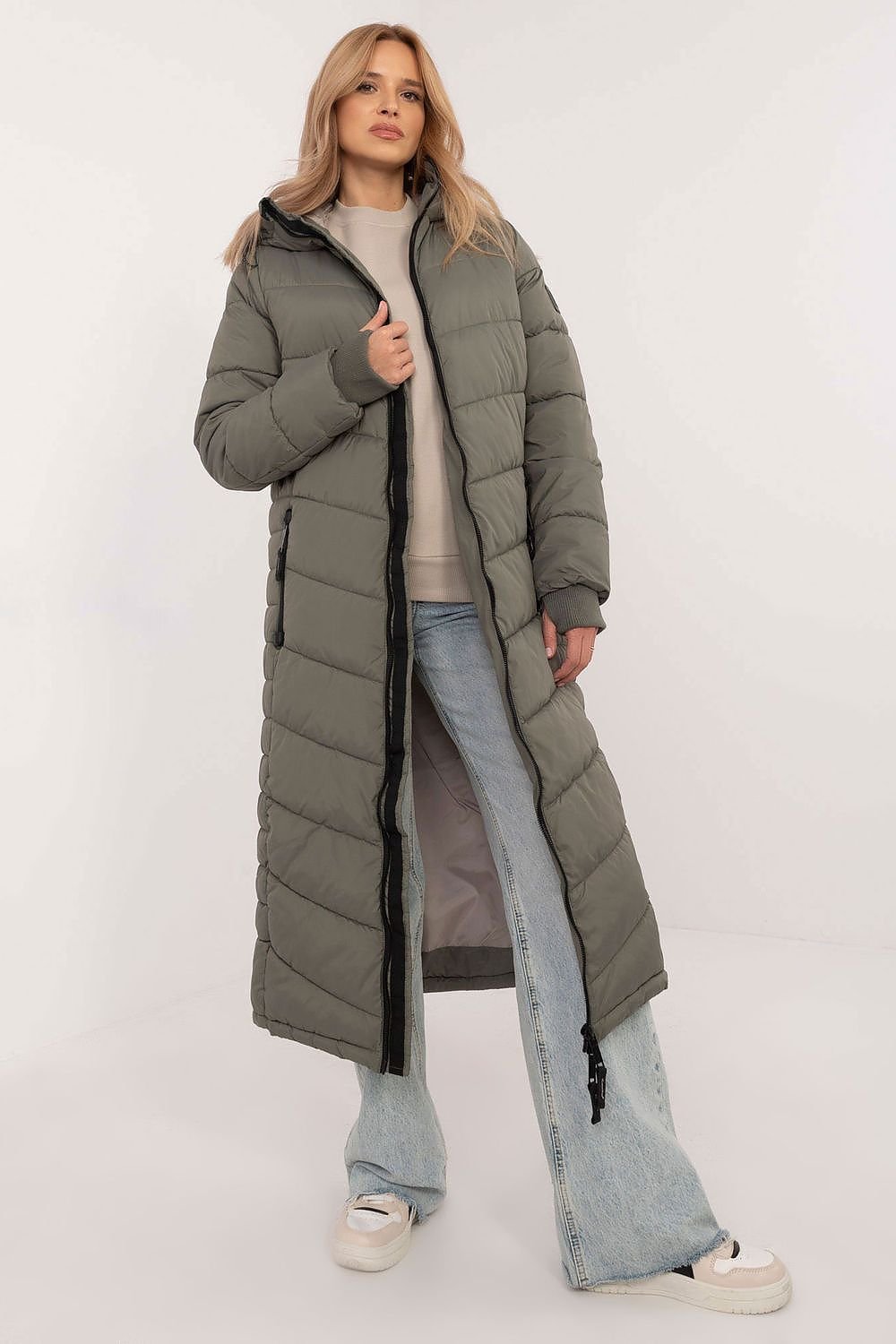 Women Puffed Jacket