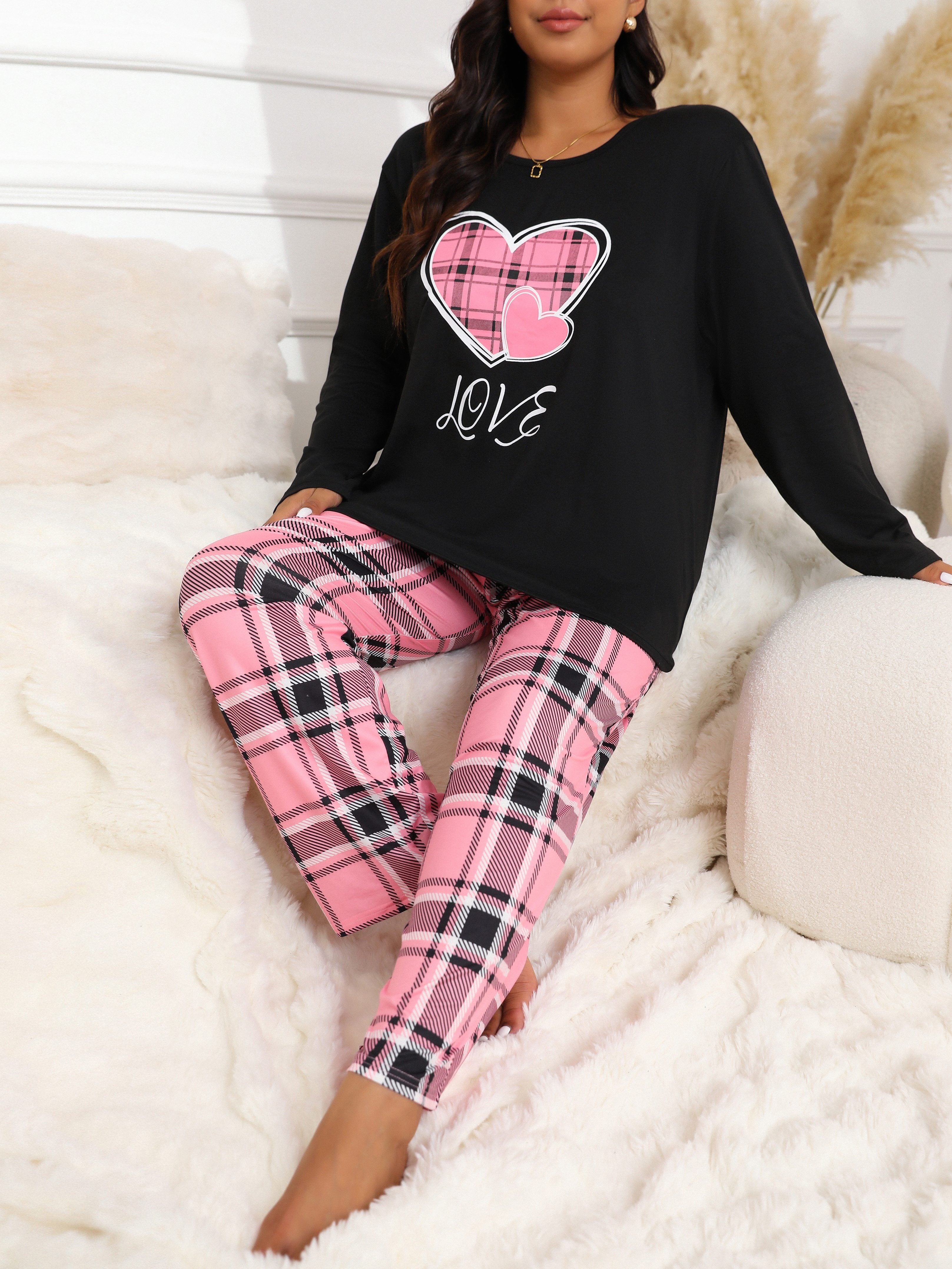 Plus Size Cozy Plaid Pajama Set - Soft Long Sleeve Top & Plaid Pants, Heart & Letter Print, Comfortable Lounge Wear for Fall & Winter, 2 Piece Set